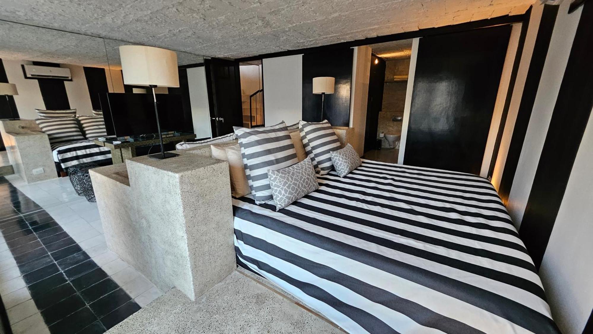 Apartamento Duplex Vista Al Mar Y Murallas Nuevo En La Ciudad Amurallada Leilighet Cartagena Eksteriør bilde